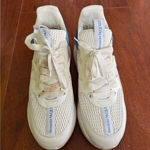 Alexander McQueen Men size 42 / 9 men’s size